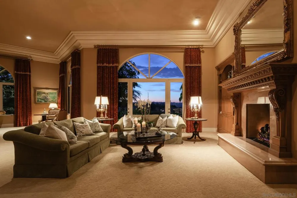 5962 Rancho Diegueno Rd Rancho Santa Fe, CA 92067