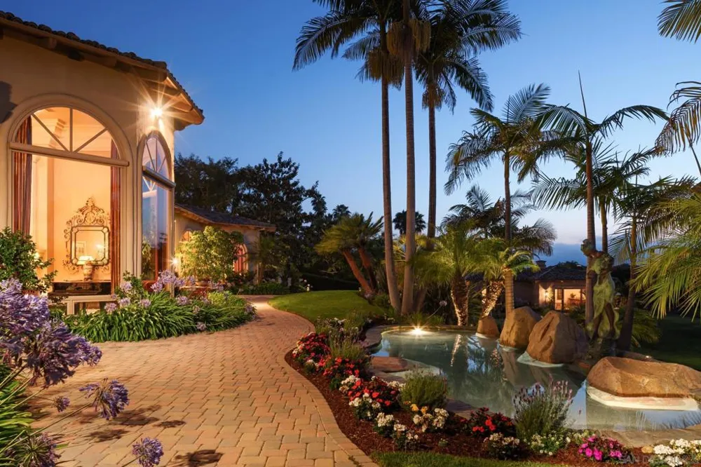 5962 Rancho Diegueno Rd Rancho Santa Fe, CA 92067