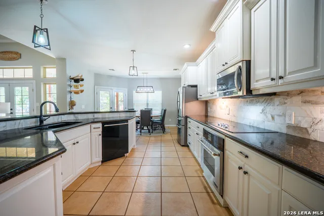 119 PRIVATE ROAD 1738 Mico, TX 78056