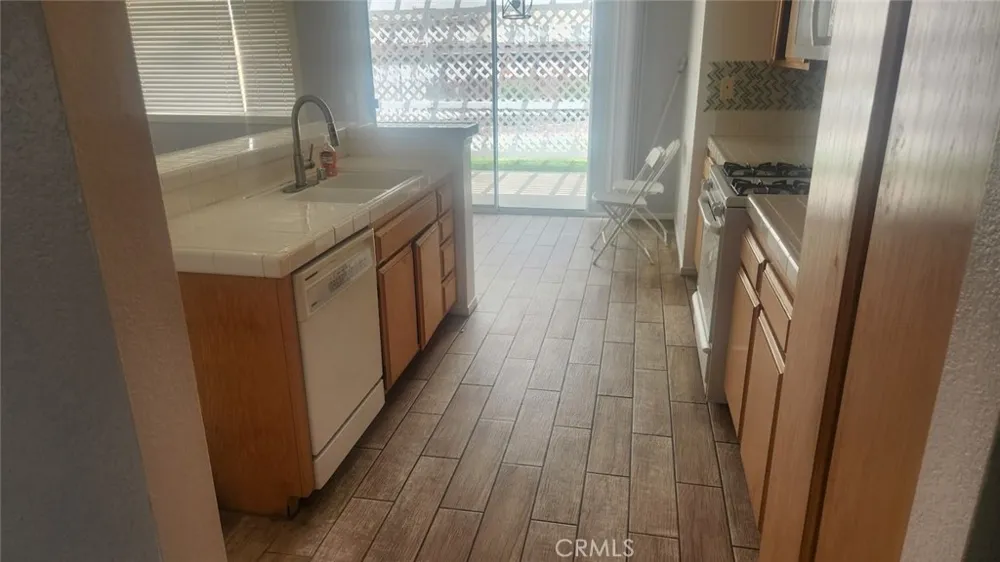 15430 Amber Pointe Victorville, CA 92394