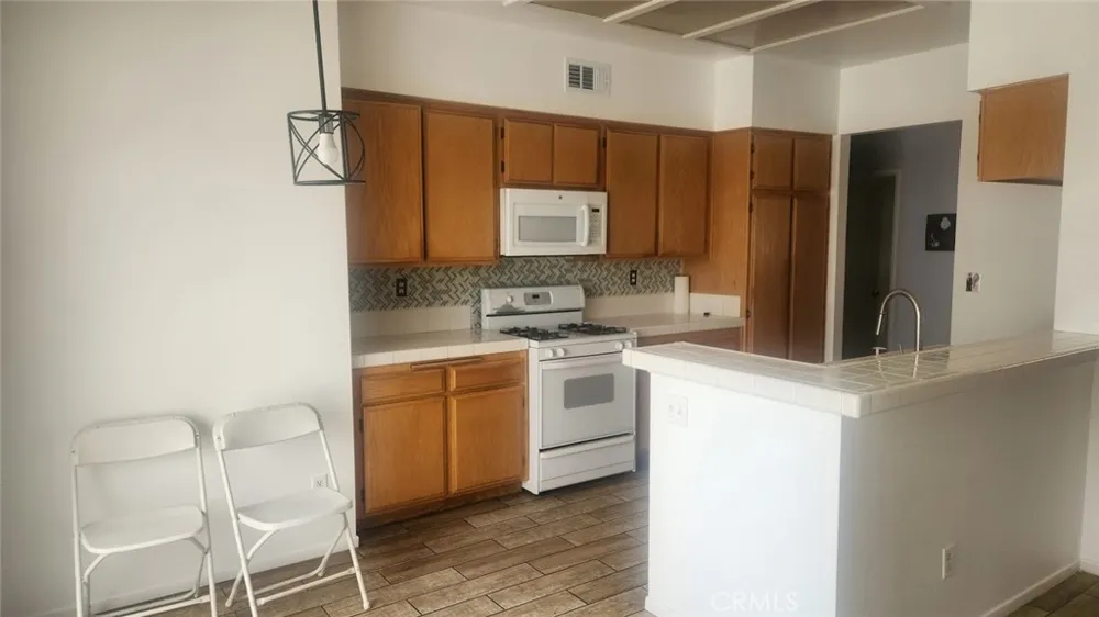 15430 Amber Pointe Victorville, CA 92394