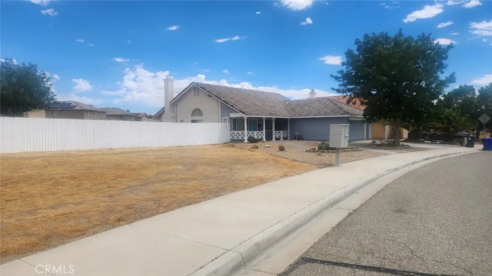 15430 Amber Pointe Victorville, CA 92394