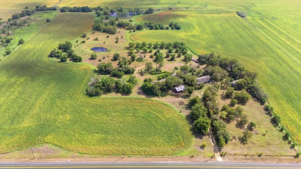 14201 Lund Carlson Road Coupland, TX 78615