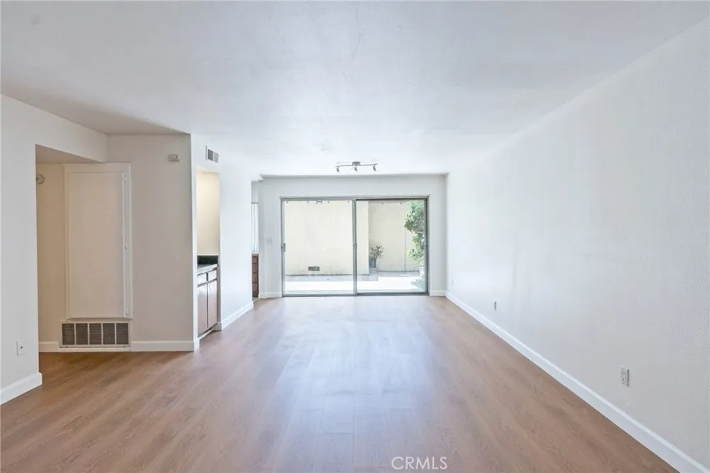 1674 Aspen Village Way West Covina, CA 91791