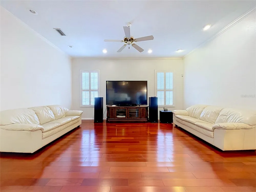 1826 WESTMINSTER COURT Lakeland, FL 33809