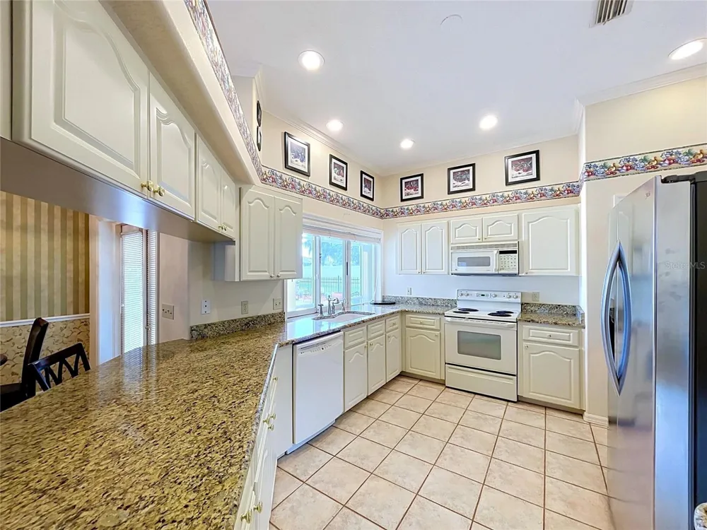 1826 WESTMINSTER COURT Lakeland, FL 33809
