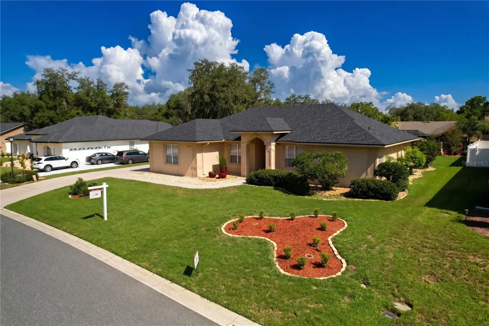 1826 WESTMINSTER COURT Lakeland, FL 33809