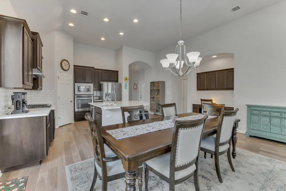 902 Catalina Lane Austin, TX 78737