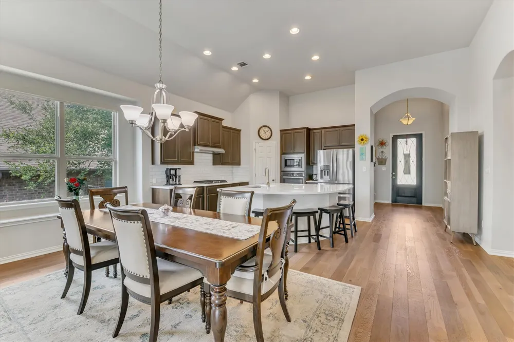 902 Catalina Lane Austin, TX 78737