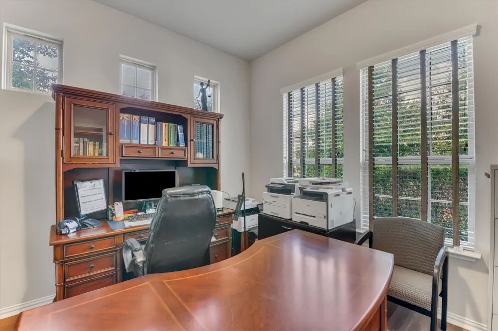 902 Catalina Lane Austin, TX 78737