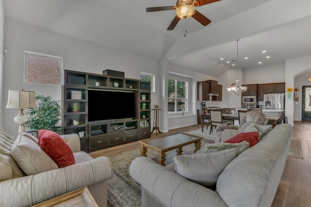 902 Catalina Lane Austin, TX 78737