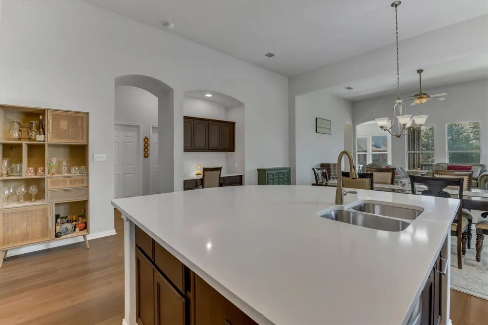 902 Catalina Lane Austin, TX 78737