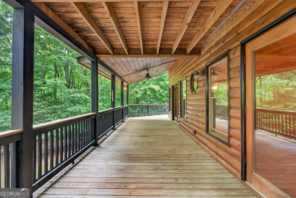 648 Stuart Mountain RD Mineral Bluff, GA 30559