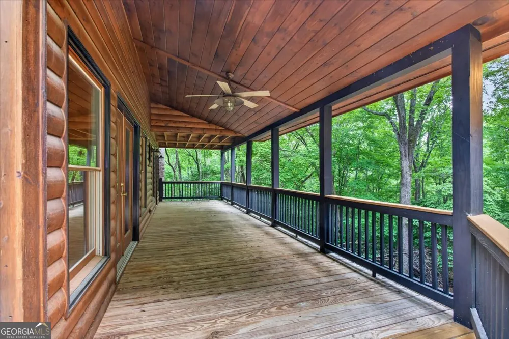 648 Stuart Mountain RD Mineral Bluff, GA 30559