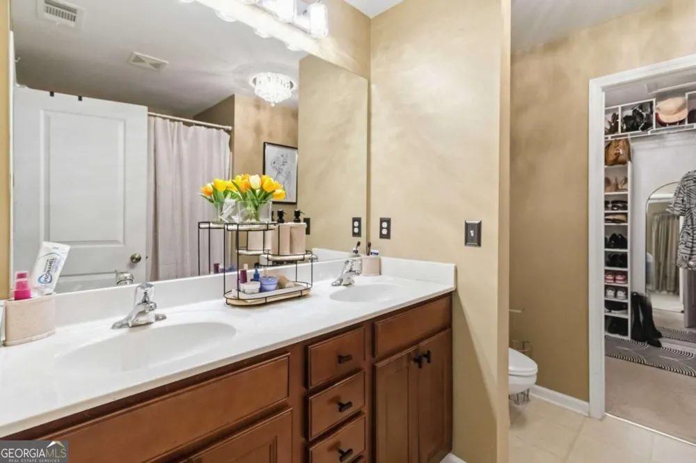 5137 Madeline PL Stone Mountain, GA 30083