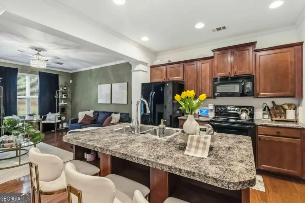 5137 Madeline PL Stone Mountain, GA 30083