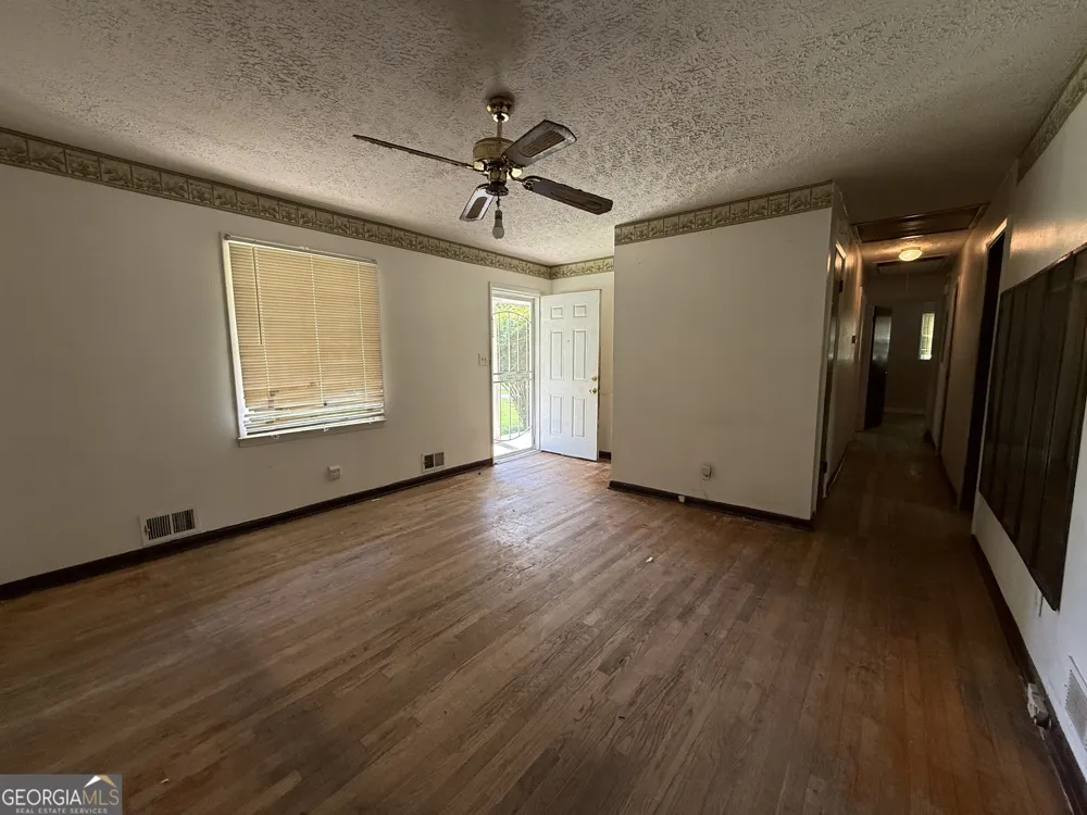 6597 King William DR Morrow, GA 30260