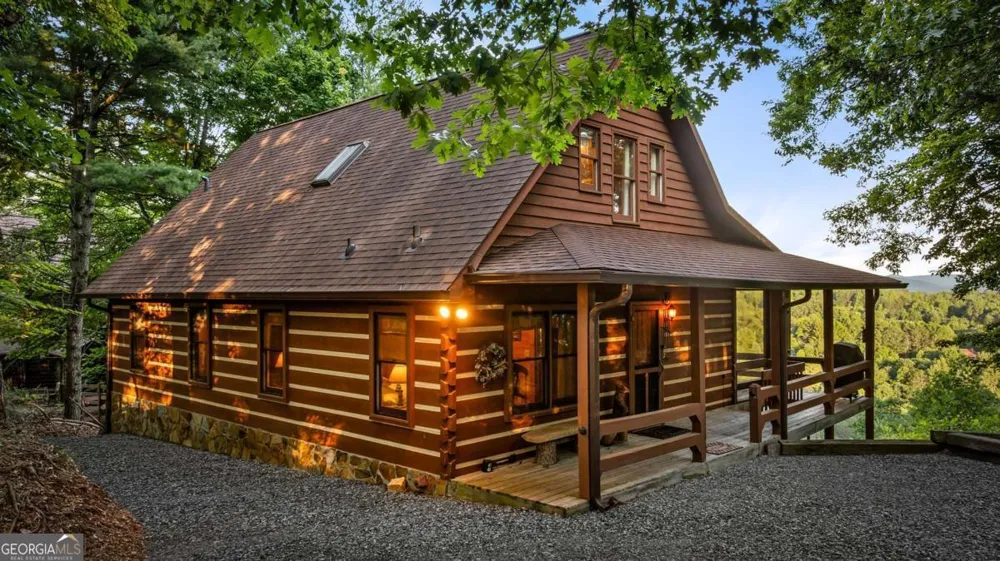 1289 My Mountain RD Morganton, GA 30560