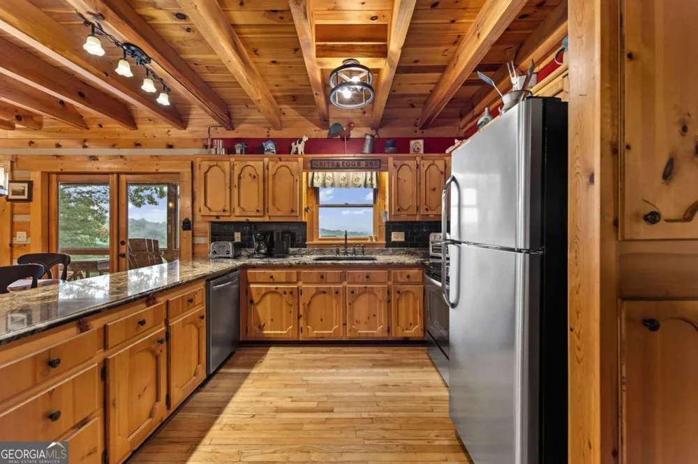 1289 My Mountain RD Morganton, GA 30560