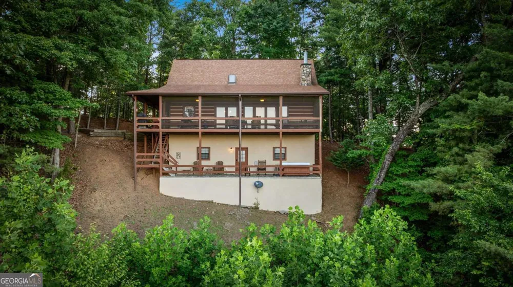 1289 My Mountain RD Morganton, GA 30560