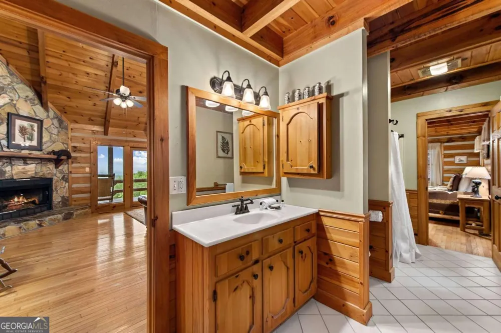 1289 My Mountain RD Morganton, GA 30560