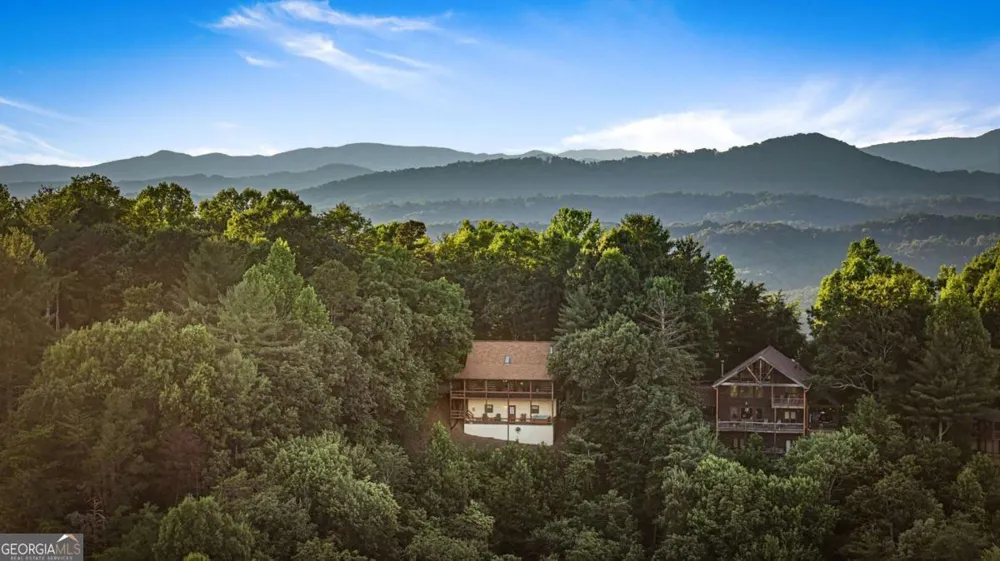 1289 My Mountain RD Morganton, GA 30560
