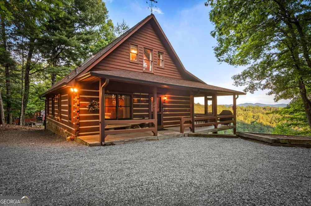 1289 My Mountain RD Morganton, GA 30560