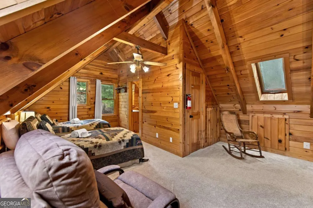 1289 My Mountain RD Morganton, GA 30560