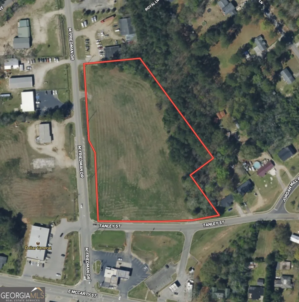 5.69 M Friedman DR Sandersville, GA 31082