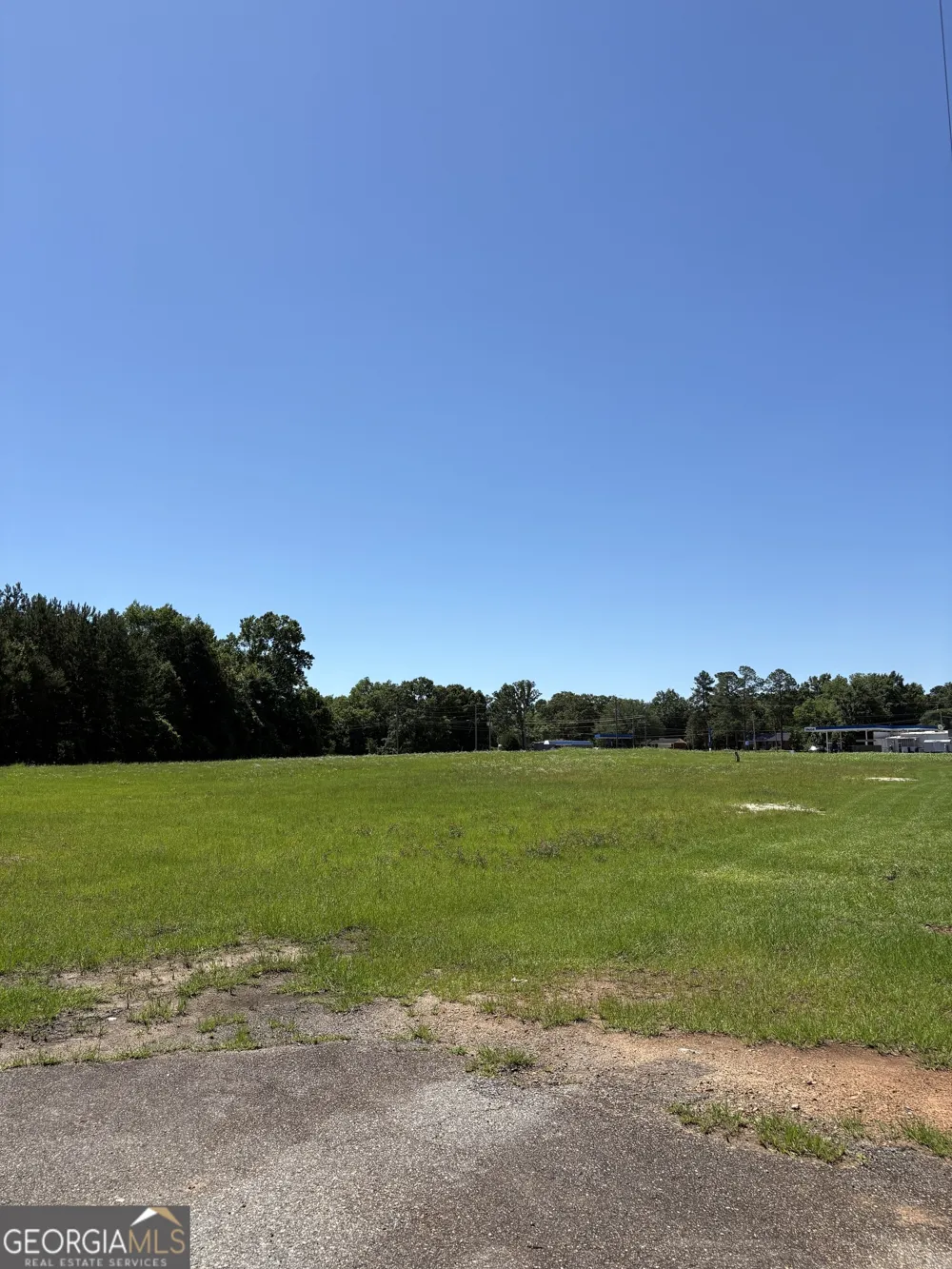 5.69 M Friedman DR Sandersville, GA 31082
