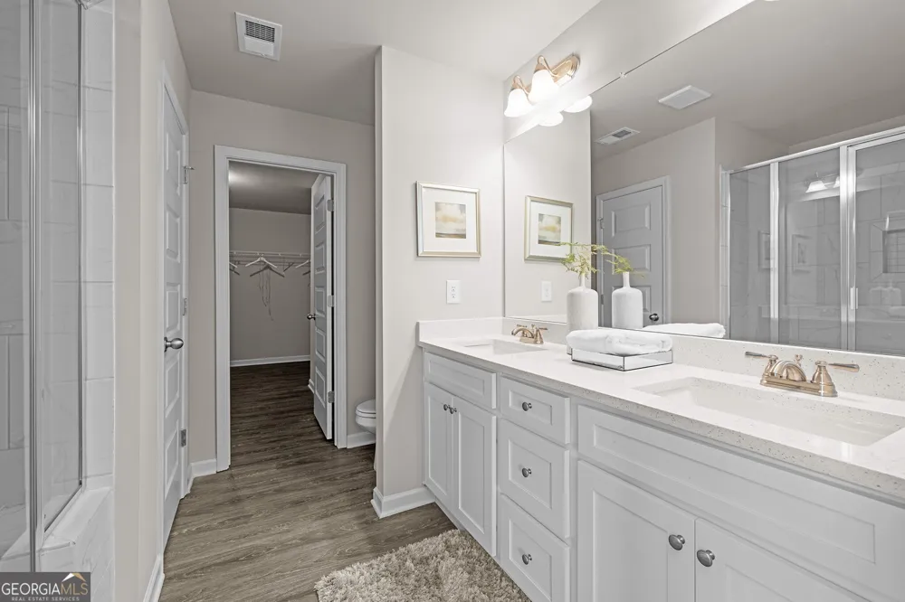 58 Purackal LN Statham, GA 30666