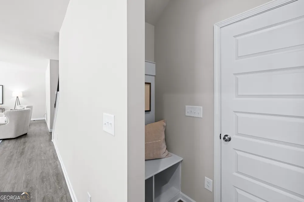 58 Purackal LN Statham, GA 30666