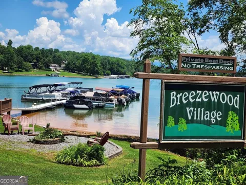 14 B Breezewood VLG