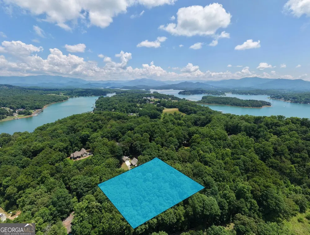 14 B Breezewood VLG Young Harris, GA 30582