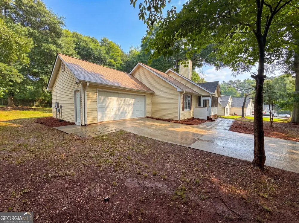 160 Regency DR Bethlehem, GA 30620