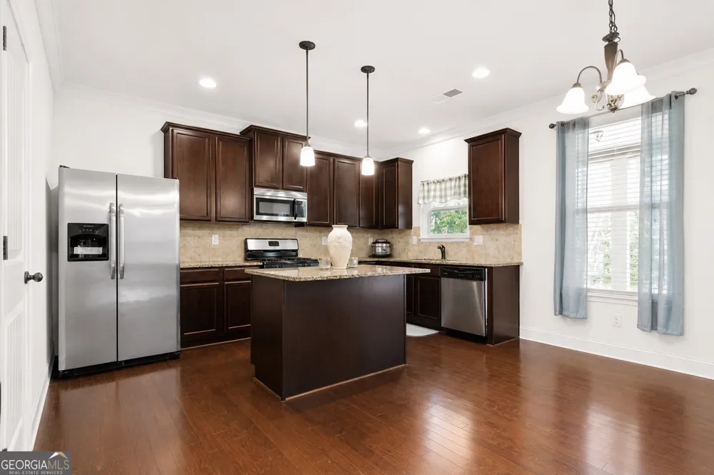 3105 Duke DR Fairburn, GA 30213