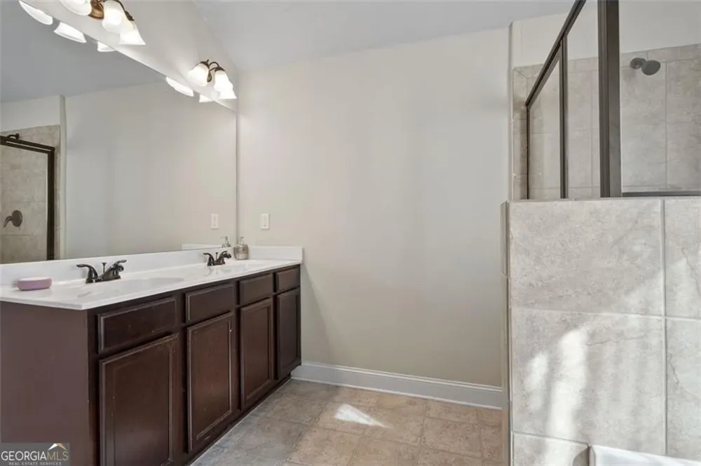 3105 Duke DR Fairburn, GA 30213