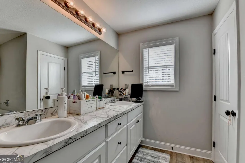 204 Lynn RD Bethlehem, GA 30620