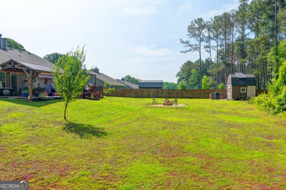 204 Lynn RD Bethlehem, GA 30620