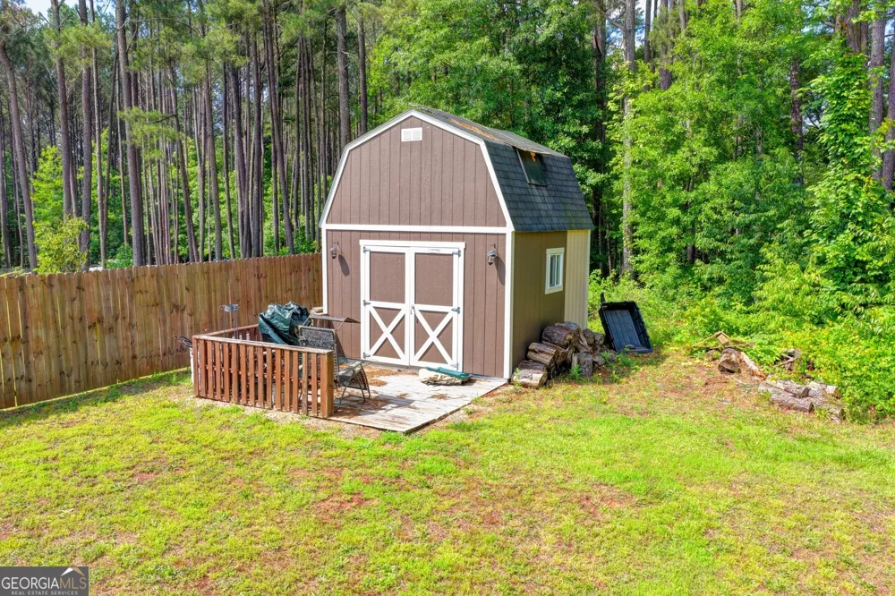 204 Lynn RD Bethlehem, GA 30620