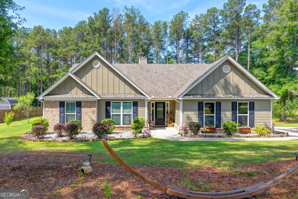 204 Lynn RD Bethlehem, GA 30620