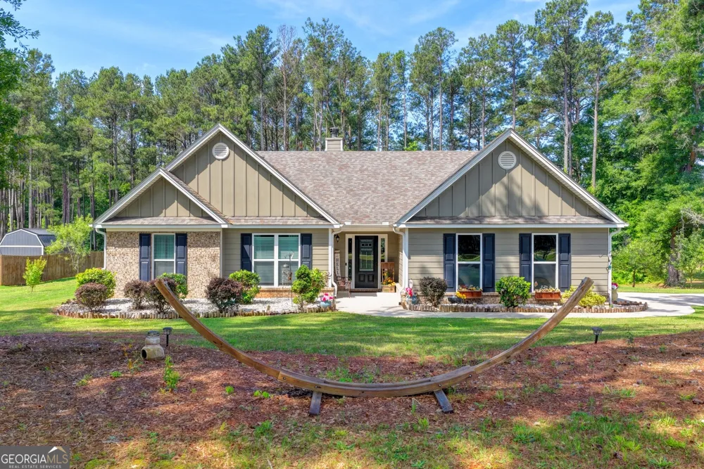 204 Lynn RD Bethlehem, GA 30620