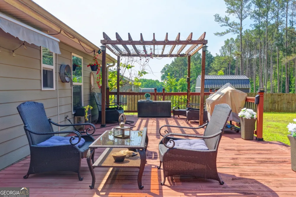 204 Lynn RD Bethlehem, GA 30620