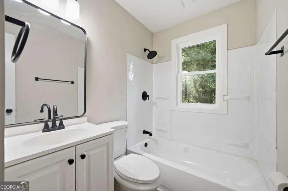 4913 Bartlett RD Forest Park, GA 30297