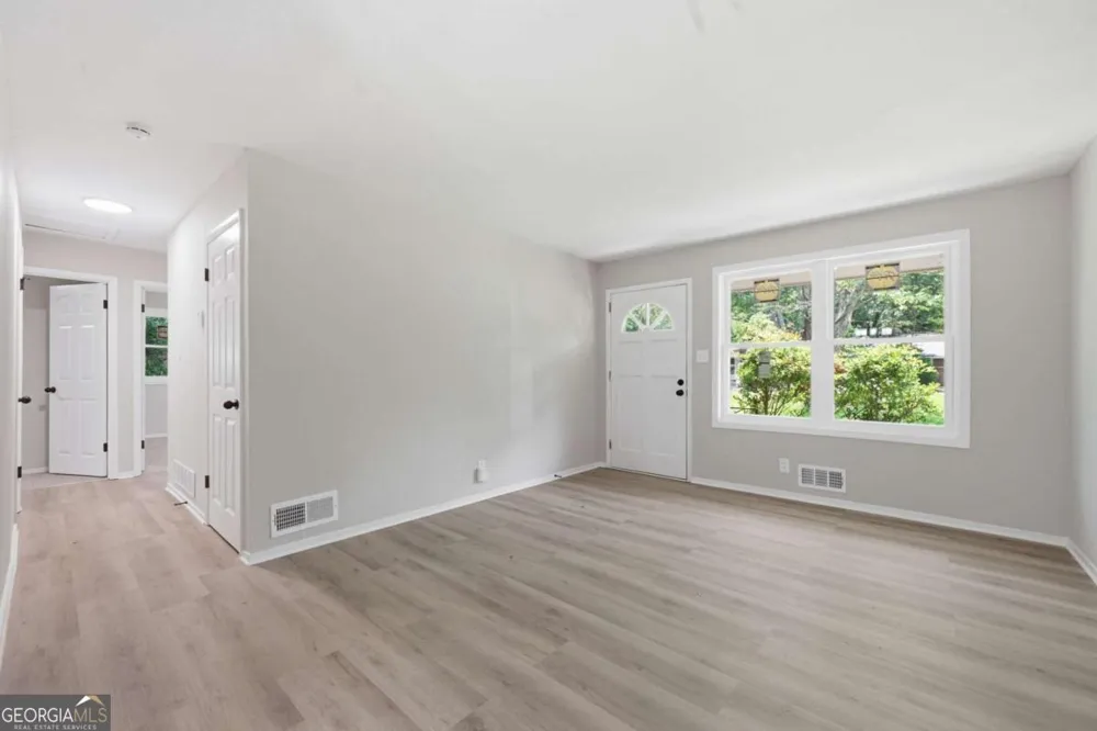 4913 Bartlett RD Forest Park, GA 30297