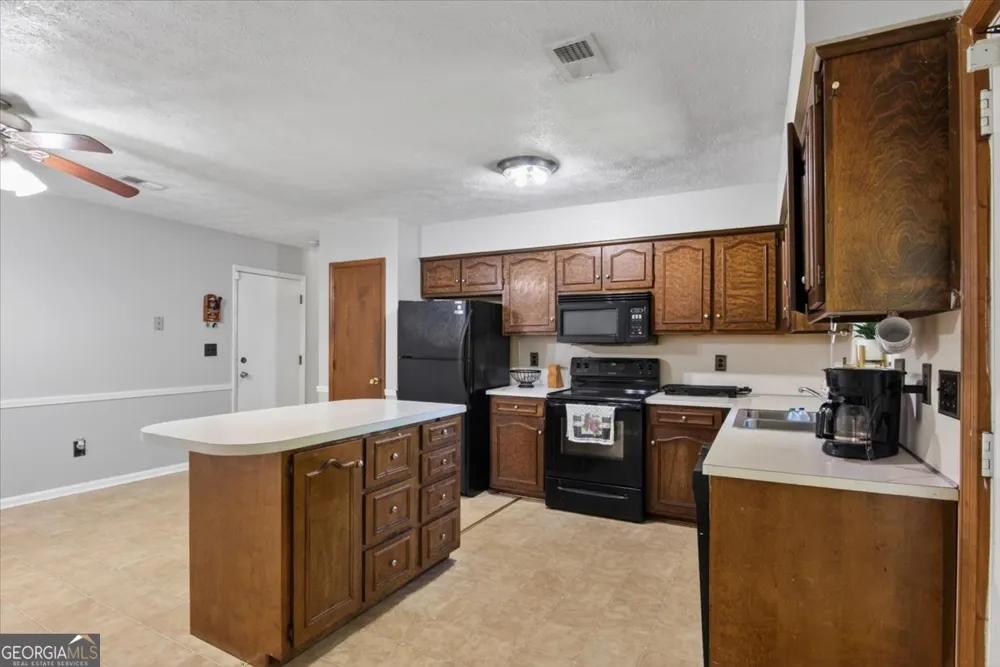 6932 Buckeye WAY Columbus, GA 31904