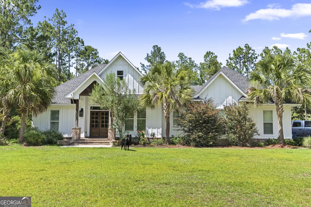 13 N Eagle DR Jesup, GA 31546