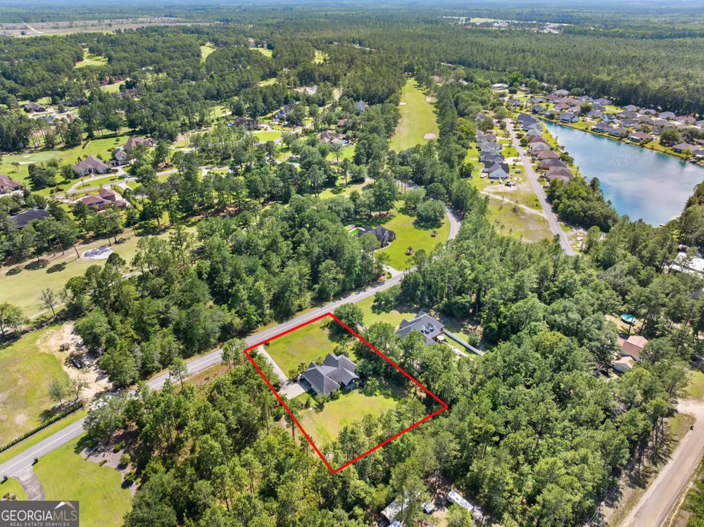 13 N Eagle DR Jesup, GA 31546