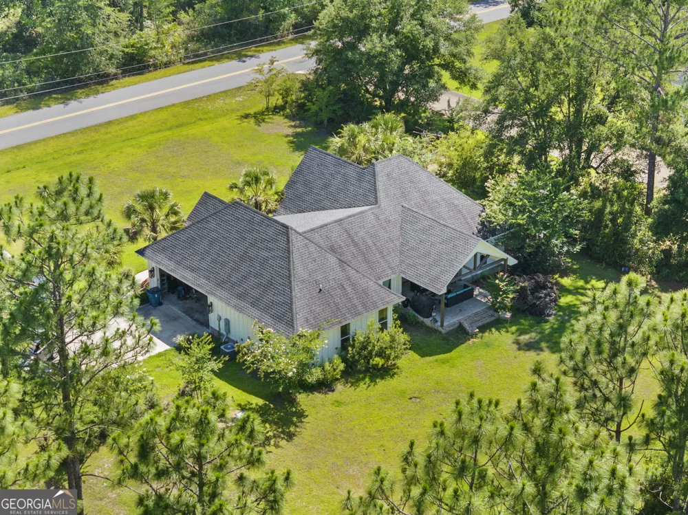 13 N Eagle DR Jesup, GA 31546