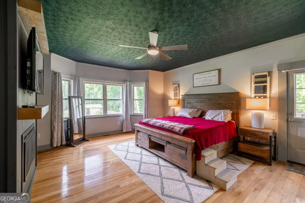 1111 Hale RD Watkinsville, GA 30677